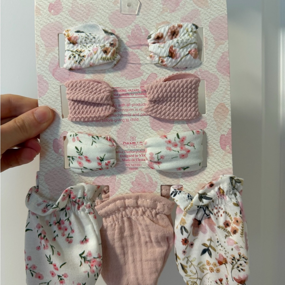 Girls Pink Floral Headband & Handcover Set. Newborn - Picture 2 of 2